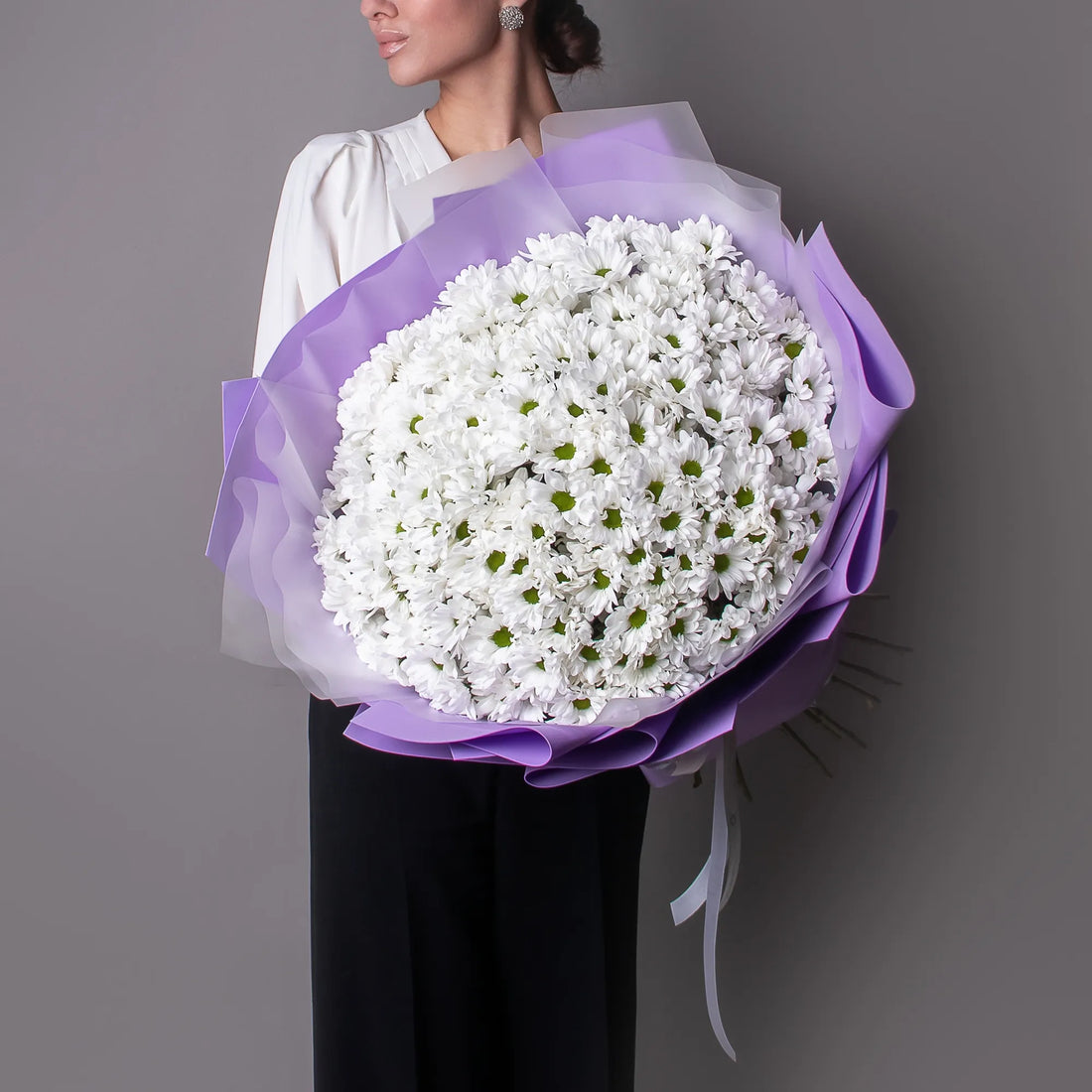 🌼 Snowfall White Chrysanthemum Bouquet 50