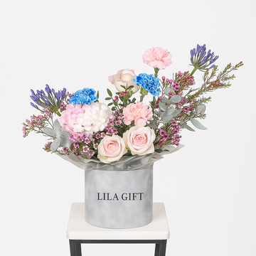 🌸 Pastel Garden Box – Elegant Mixed Flower Arrangement in Designer Hatbox