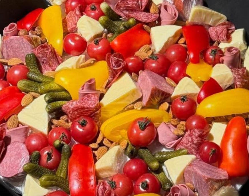 Savory Delight Bouquet – Charcuterie & Cheese Arrangement