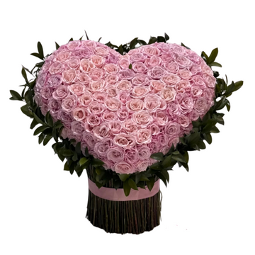 Blush Heart Grande – Pink Roses Luxury Arrangement